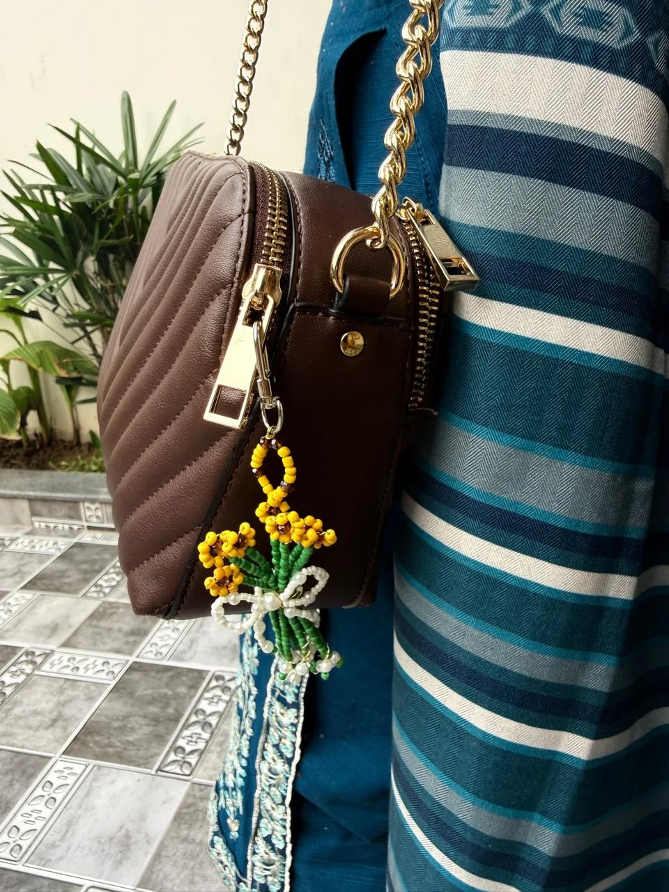 🌻Sunny Pearl Posy Keychain 4